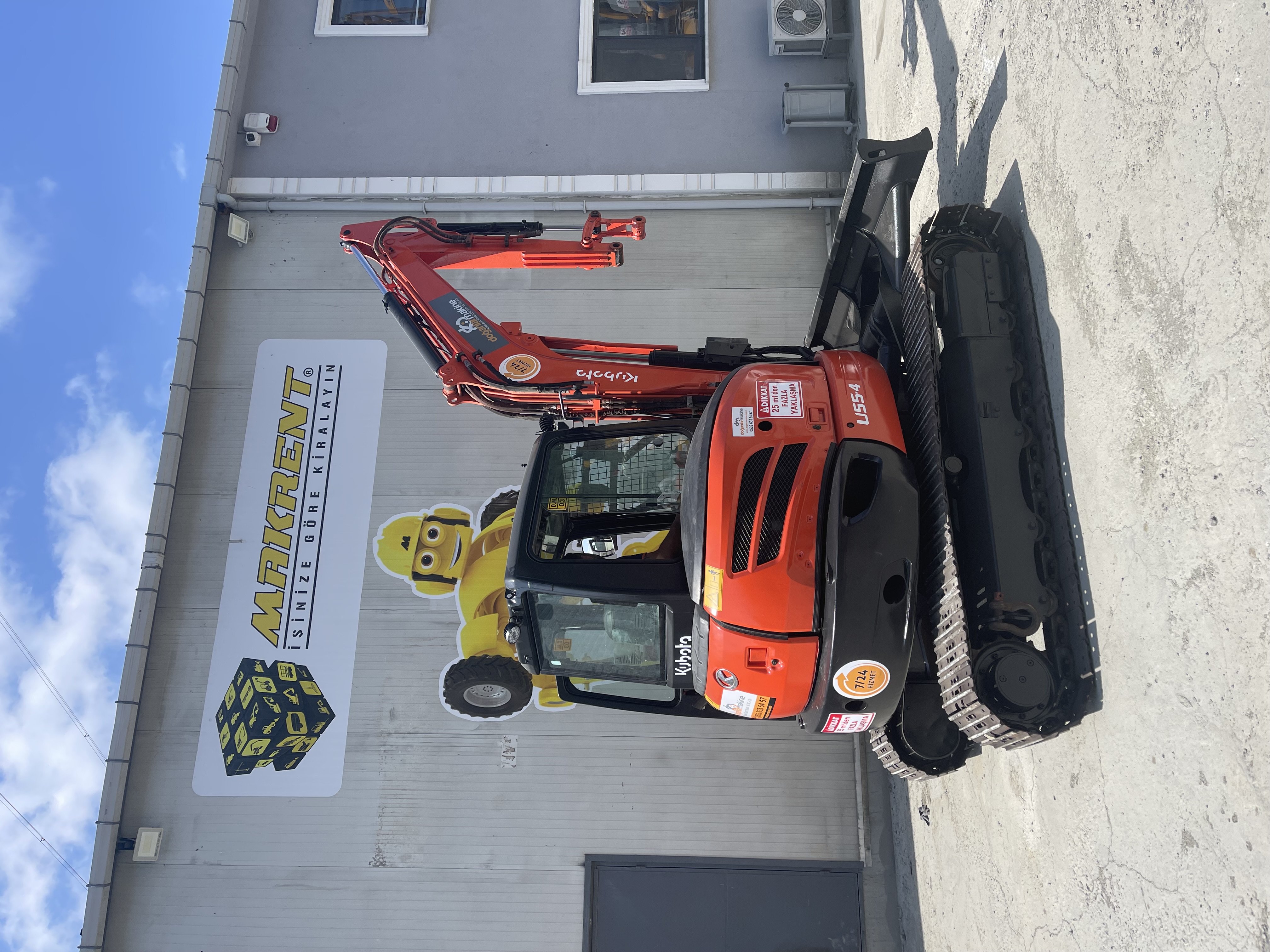 kiralık 6 ton kırıcılı eskavatörler