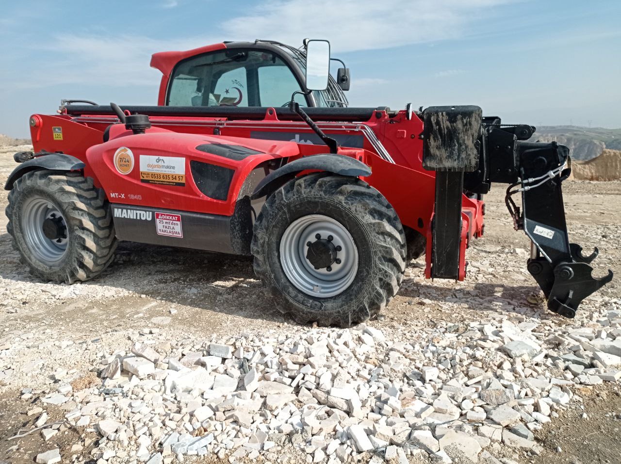 SATILIK MANİTOU 1840 2017 MODEL  11900 SAAT  DM121
