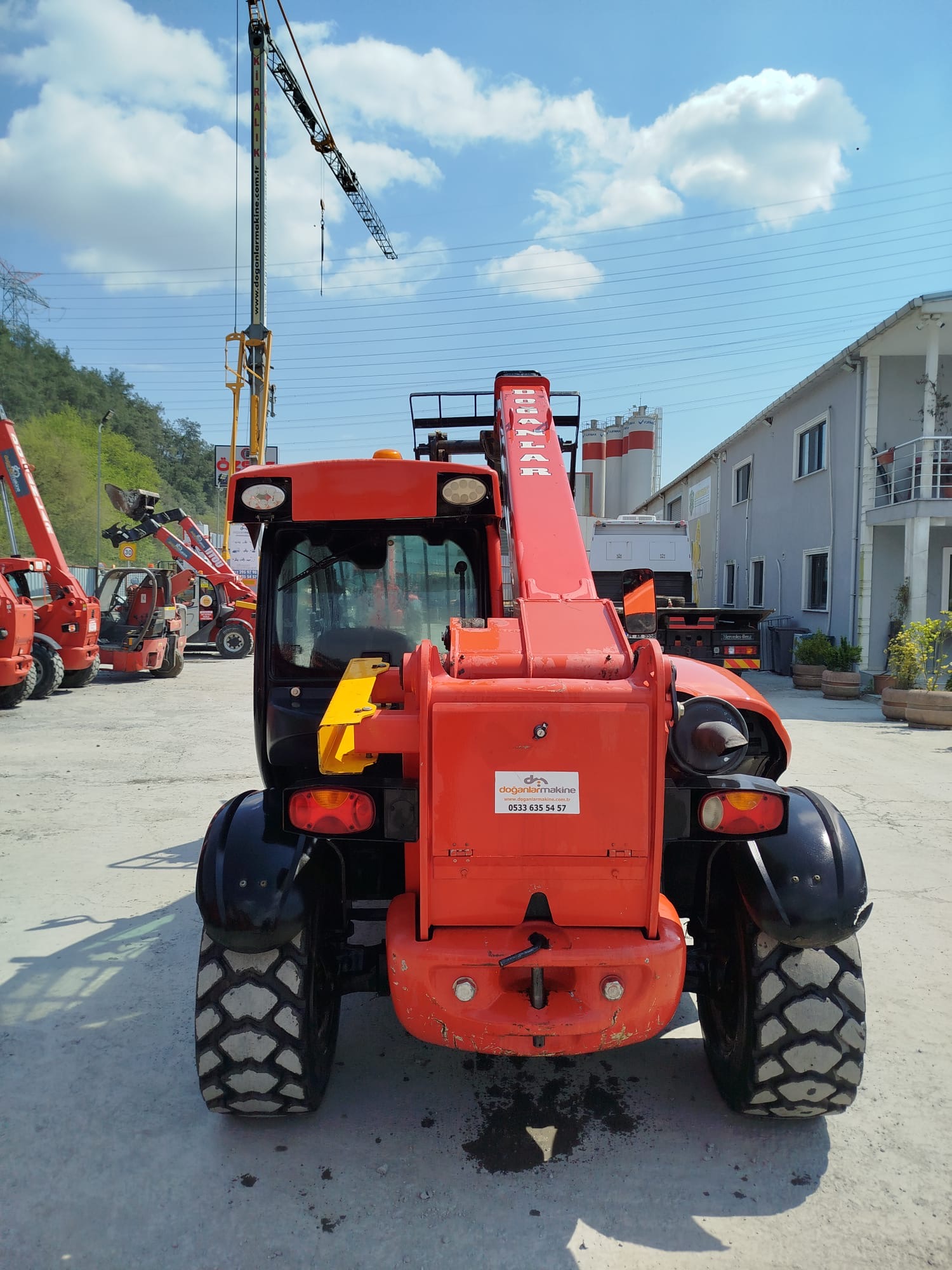SATILIK MANİTOU 625 2017 MODEL 11900 SAATTE DM124