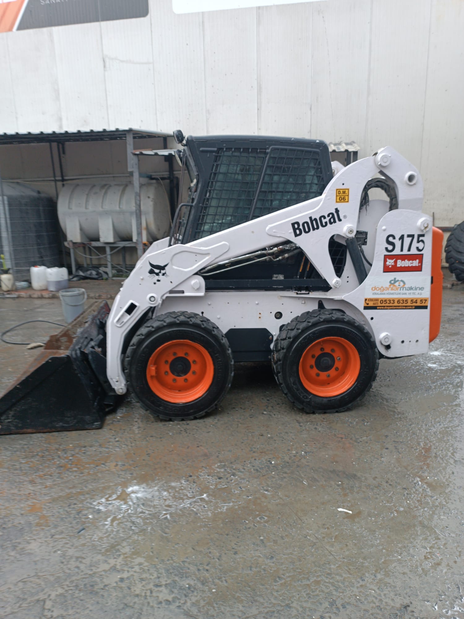 KİRALIK BOBCAT S175  MİNİ YÜKLEYİCİ