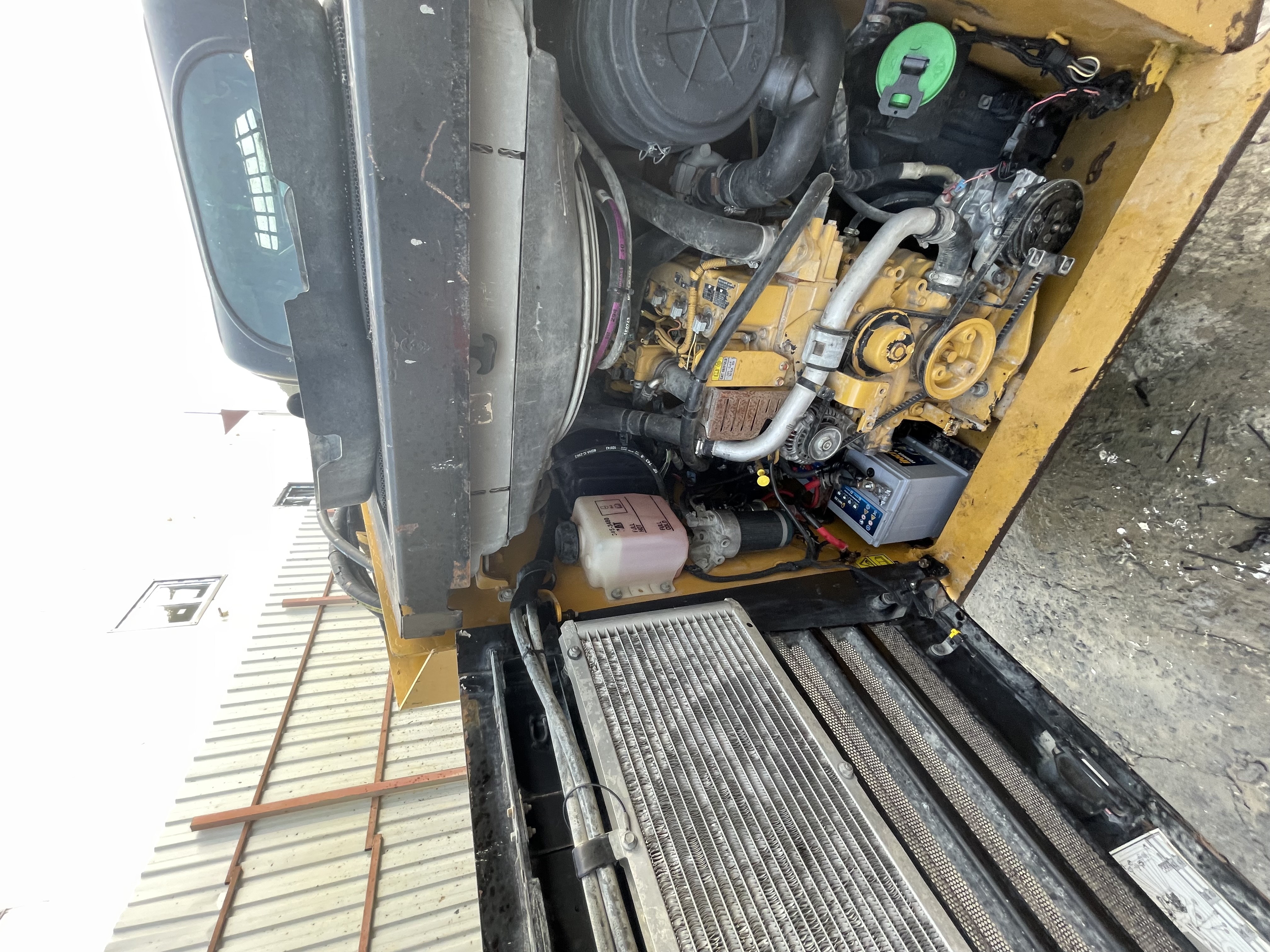 SATILIK BOBCAT CAT246 D  MİNİ YÜKLEYİCİ